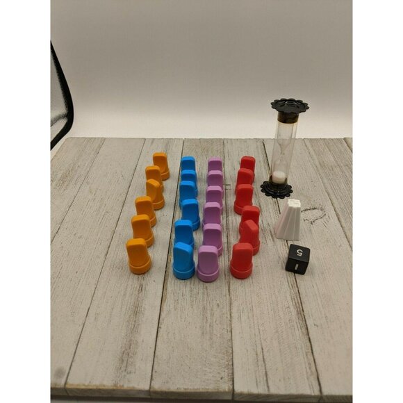 Win Lose or Draw Game Replacement Tokens Marker Dice Timer 1987 - Picture 1 of 5